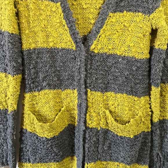 Free People Marshmallow Stripe long Cardi Lime Green & Gray Snap Closure Pockets - Picture 5 of 9